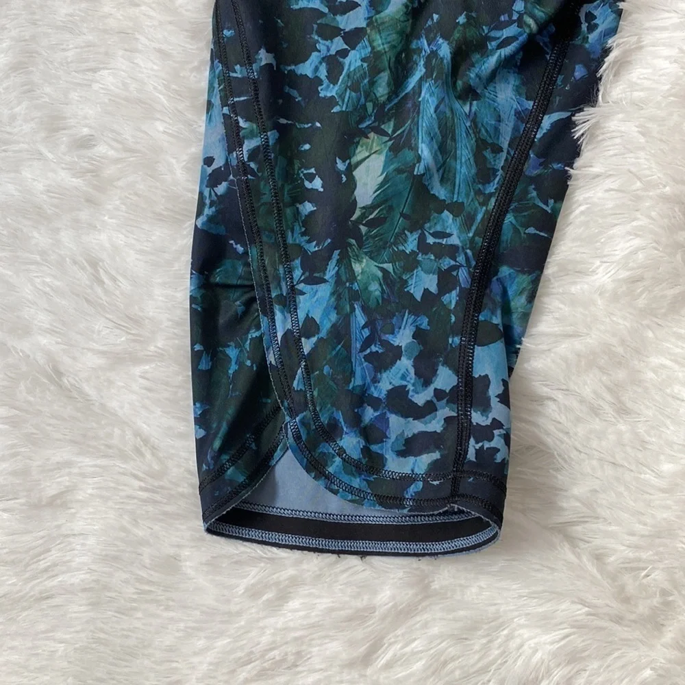 Lululemon crop leggings
